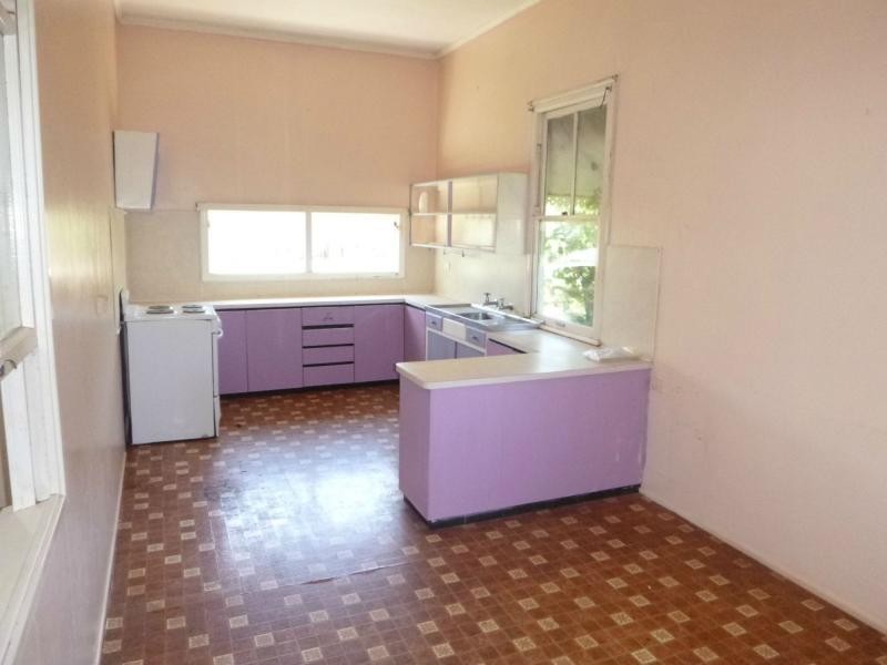 17 Broadhurst Street, Childers QLD 4660