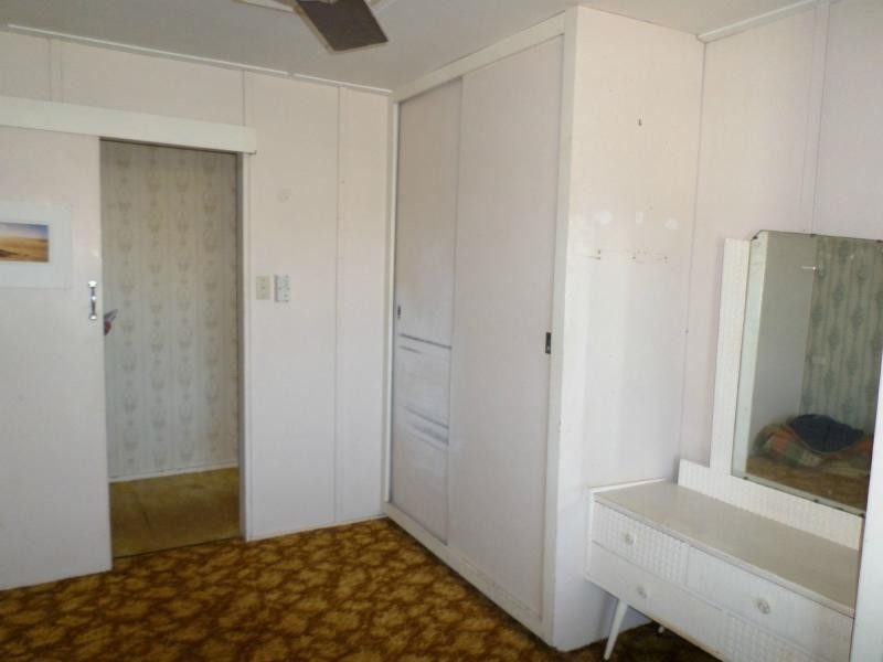 1 Pizzey Street, Childers QLD 4660