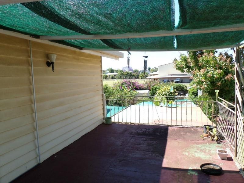 1 Pizzey Street, Childers QLD 4660