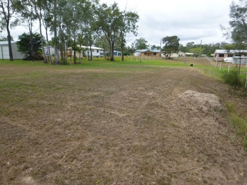 29 Powers Street, Buxton QLD 4660