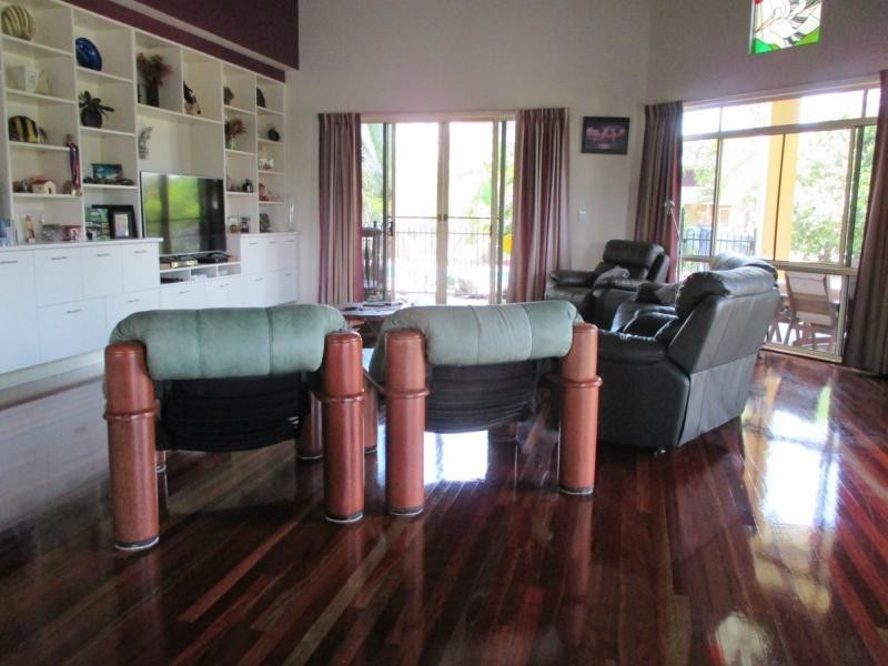 9 Wattle Street, Woodgate QLD 4660