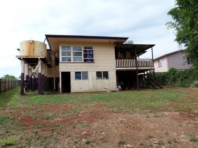 198 Churchill Street, Childers QLD 4660