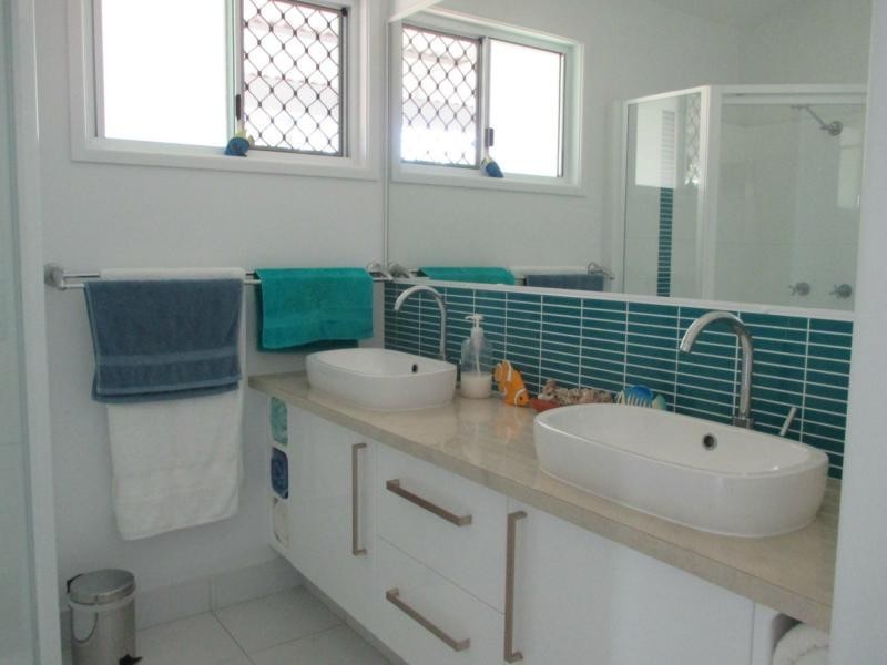 3 Coral Sea Drive, Woodgate QLD 4660