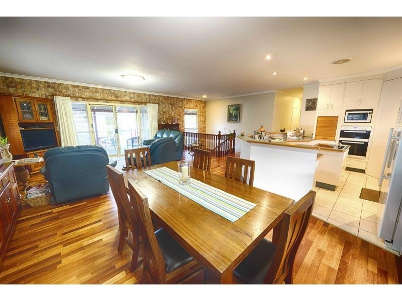 7 Snapper Court, Woodgate QLD 4660