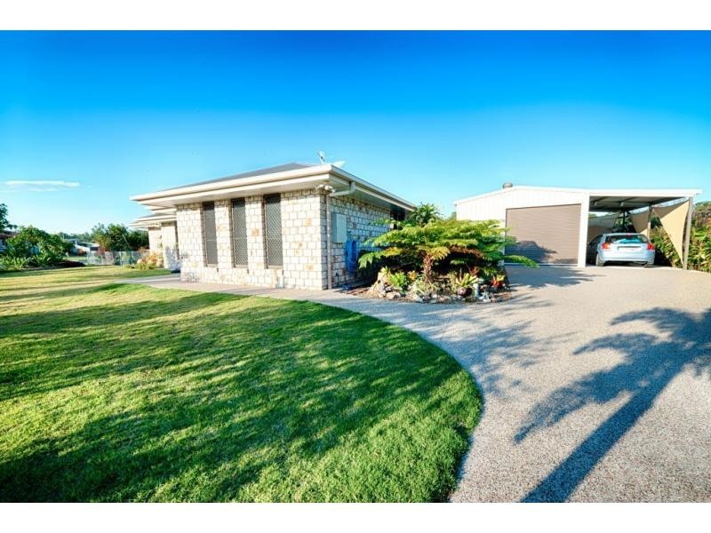 2 Honeyeater Court, Woodgate QLD 4660