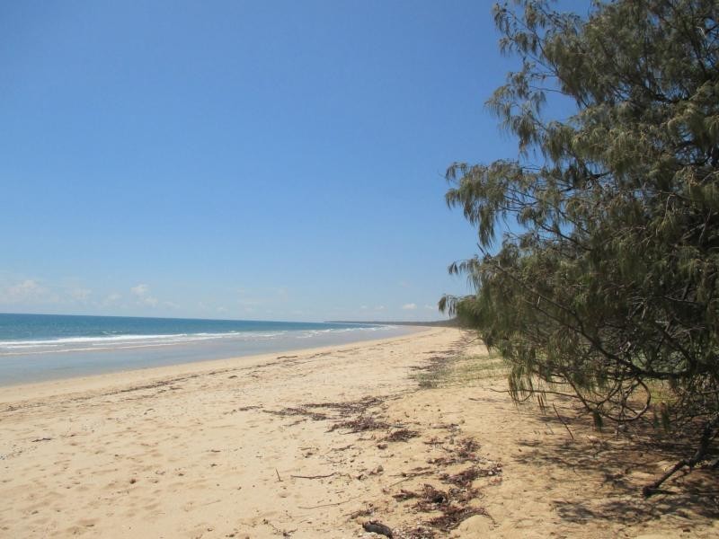 29 The Esplanade, Woodgate QLD 4660