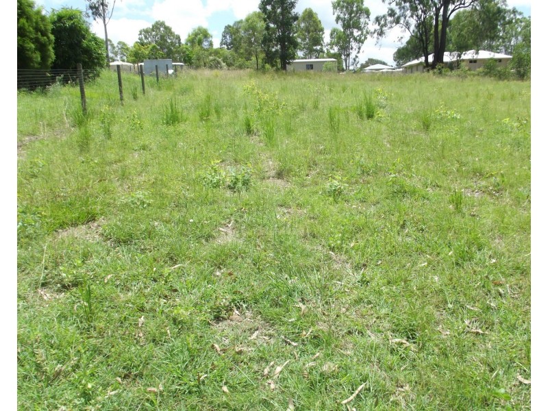 20 Wallace Street, Apple Tree Creek QLD 4660