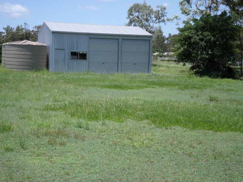 25 Powers Street, Buxton QLD 4660