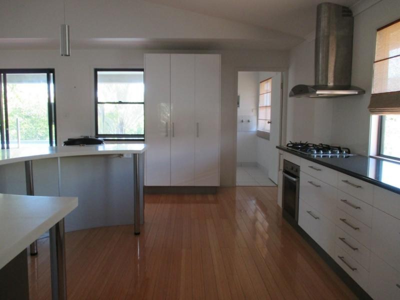 10 Grevillea Court, Woodgate QLD 4660