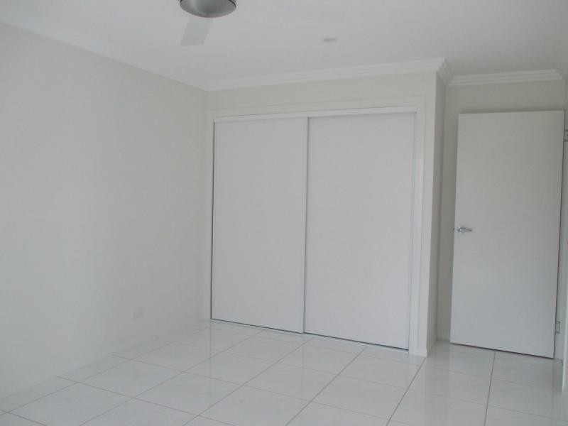 24 Kookaburra Way, Woodgate QLD 4660