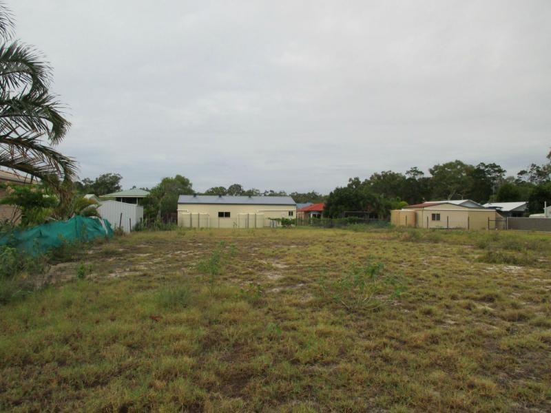 9 Macadamia Court, Bundaberg Regional Council, Woodgate QLD 4660