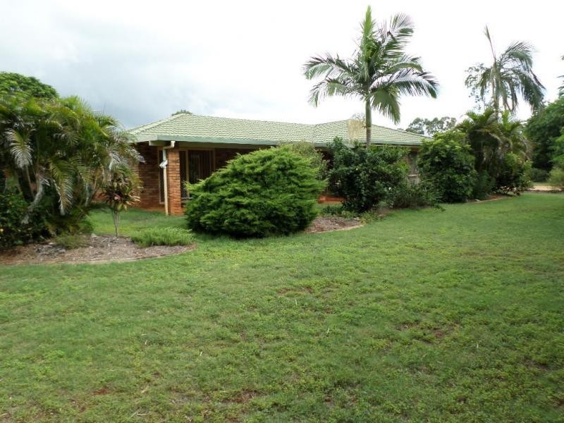 202 Old Creek Road, Childers QLD 4660