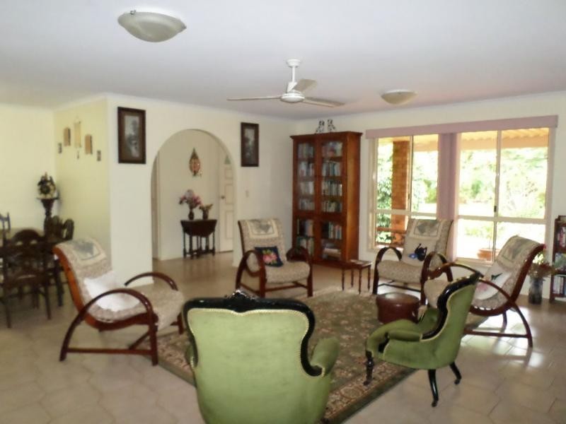 202 Old Creek Road, Childers QLD 4660