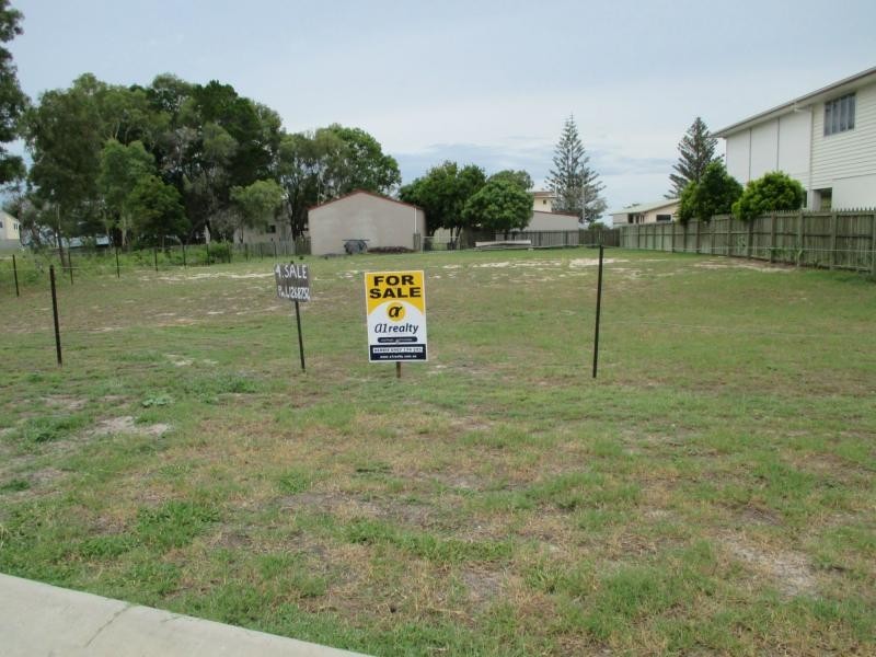 18 Hibiscus Court, Woodgate QLD 4660