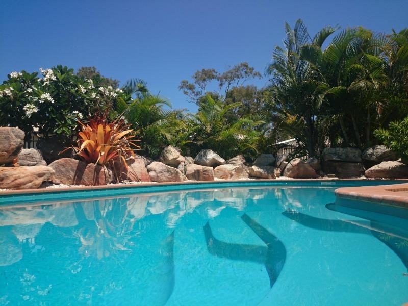 5 Driftwood Place South, Woodgate QLD 4660
