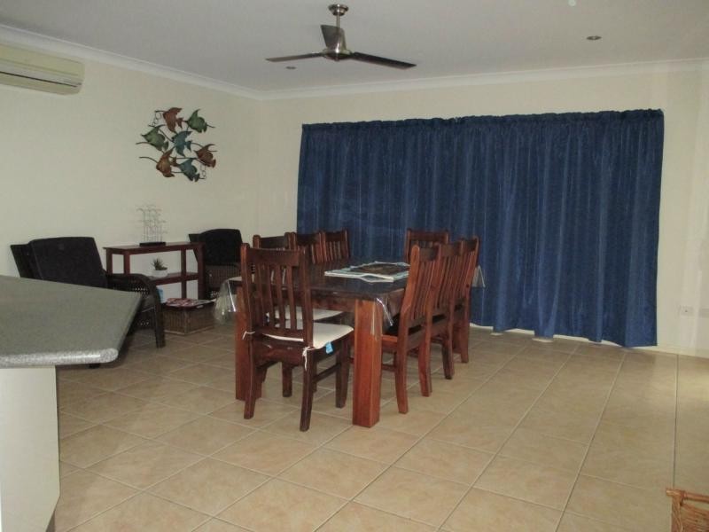 5 Driftwood Place South, Woodgate QLD 4660