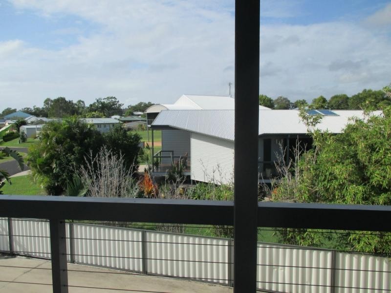 25 Coral Sea Drive, Woodgate QLD 4660