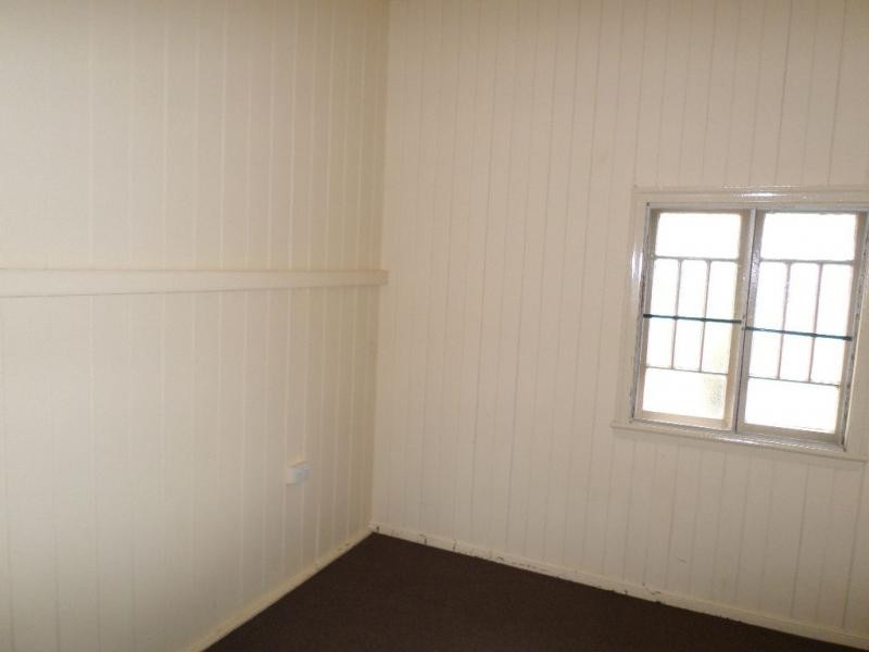 26 Ridgway Street, Childers QLD 4660