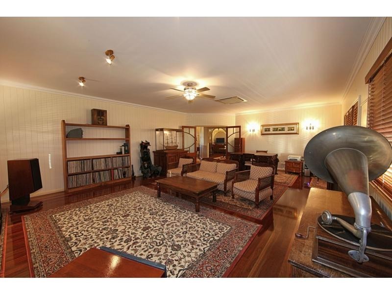 52 Frizzells Road, Woodgate QLD 4660