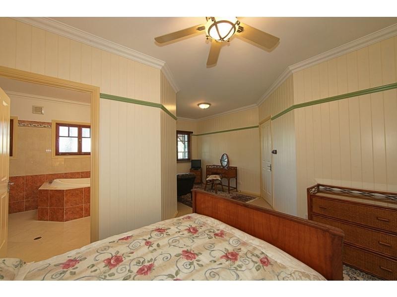 52 Frizzells Road, Woodgate QLD 4660