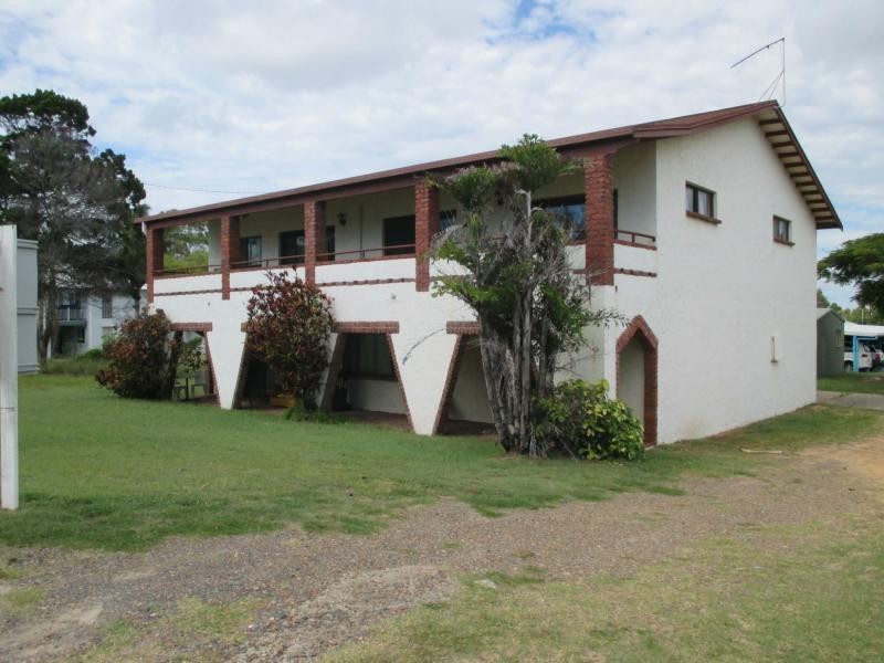 194 Esplanade, Woodgate QLD 4660