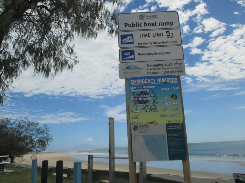 194 Esplanade, Woodgate QLD 4660