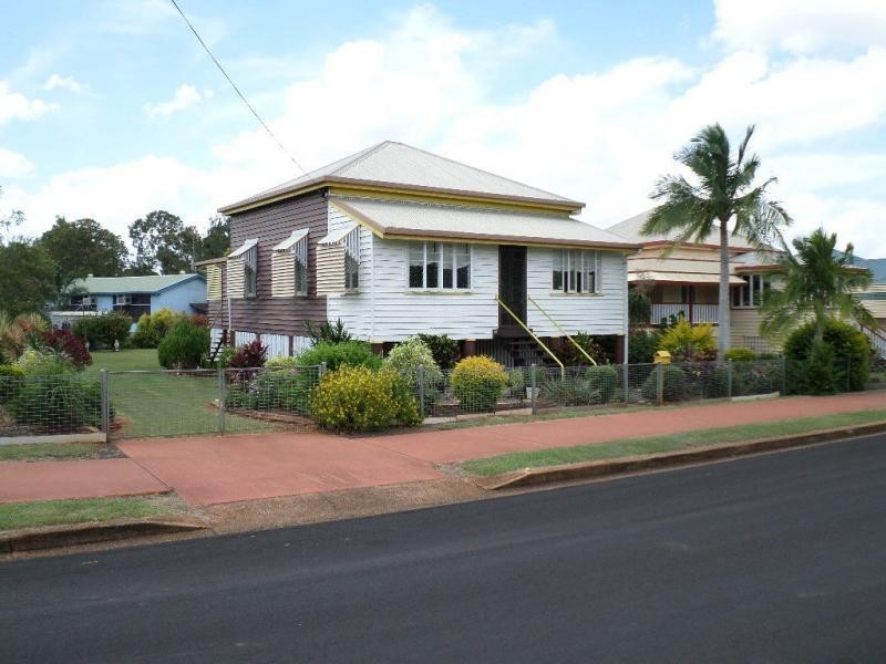 23 West Street, Childers QLD 4660