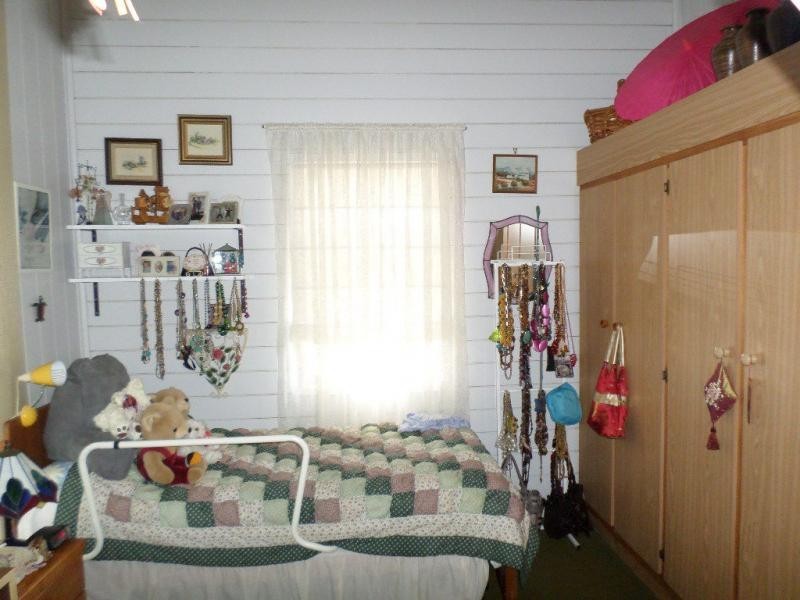 23 West Street, Childers QLD 4660