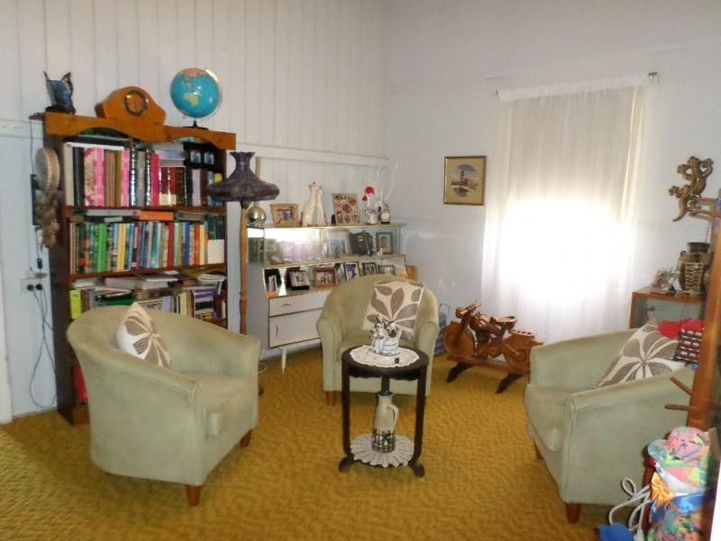 23 West Street, Childers QLD 4660