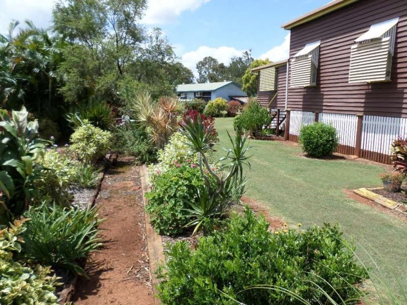 23 West Street, Childers QLD 4660