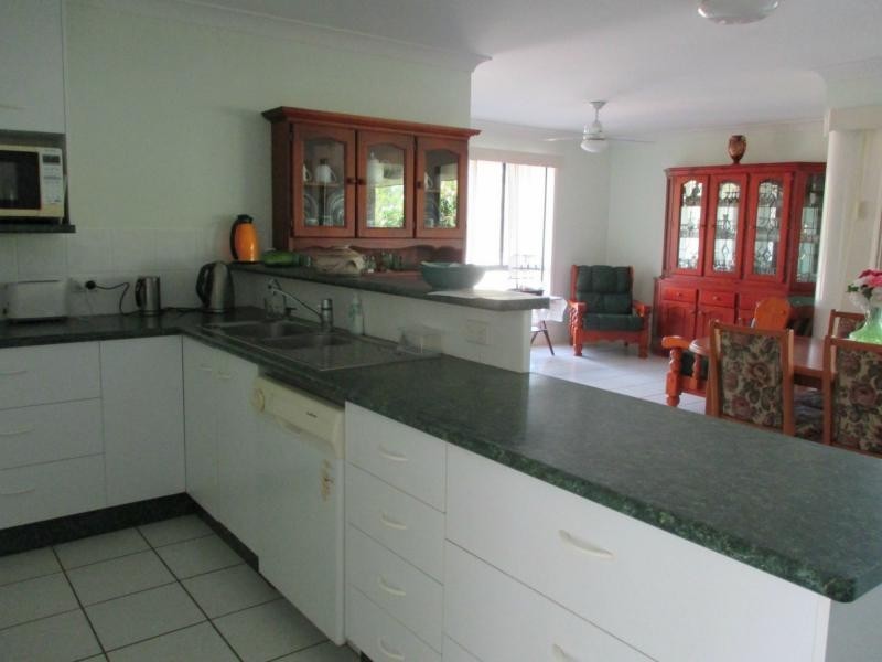 8 Acacia Street, Woodgate QLD 4660