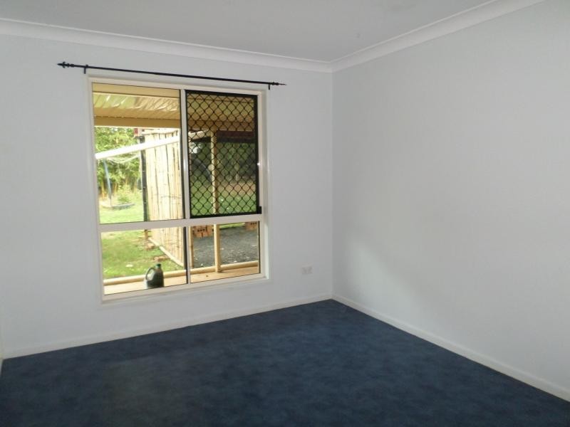 18 Huxley Road, Childers QLD 4660