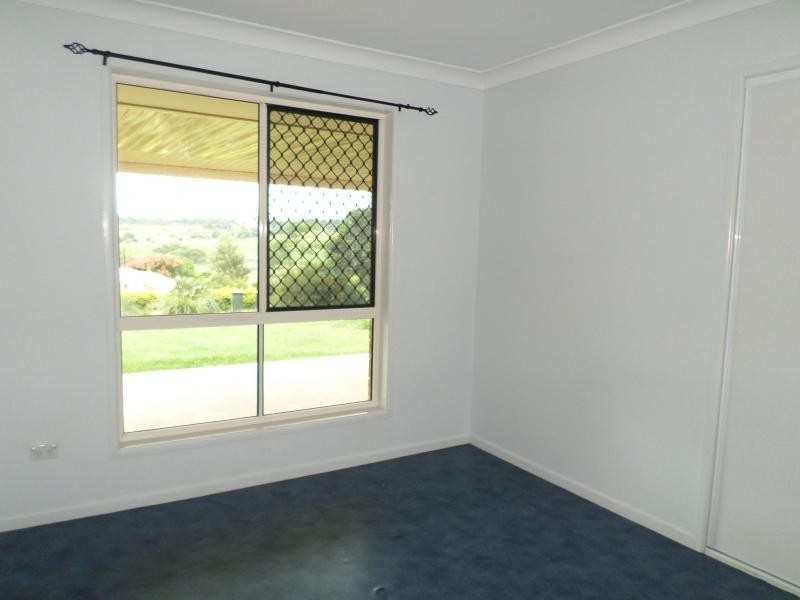 18 Huxley Road, Childers QLD 4660