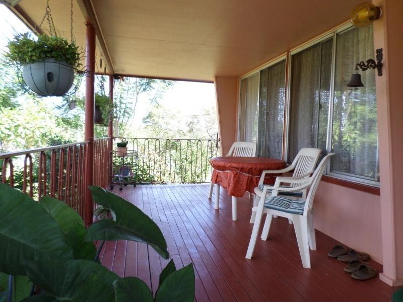 76 Nissens Lane, Childers QLD 4660