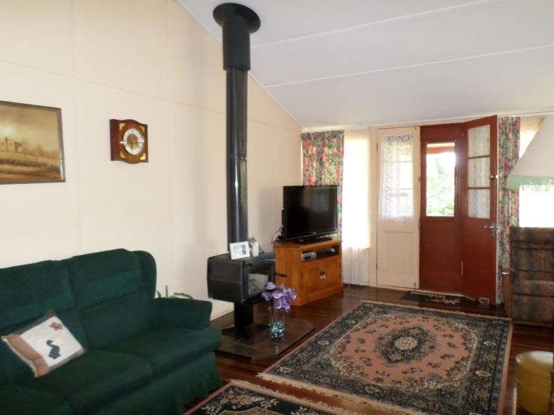 76 Nissens Lane, Childers QLD 4660