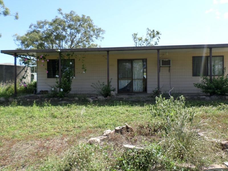 220 Adies Road, Isis Central QLD 4660
