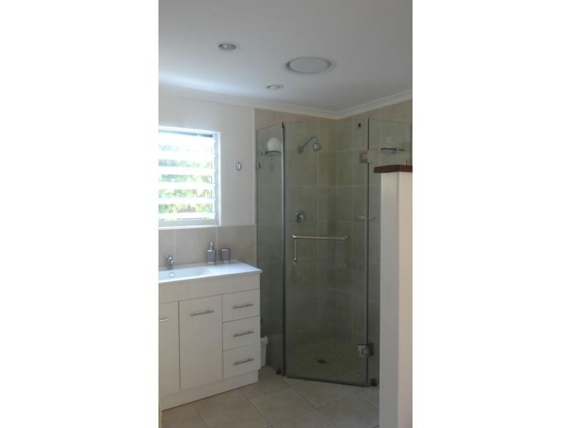 55 Mackerel Street, Woodgate QLD 4660