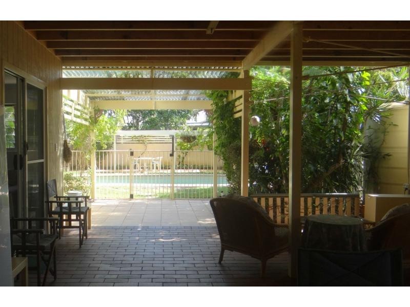 55 Mackerel Street, Woodgate QLD 4660