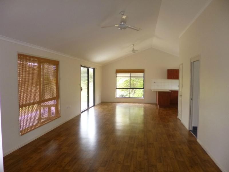 Buxton QLD 4660