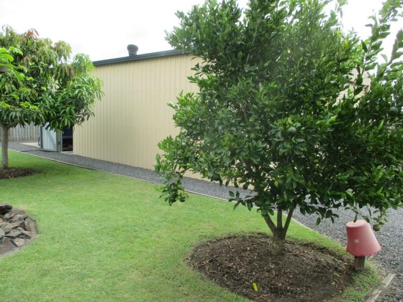 2 Sunset Avenue, Woodgate QLD 4660