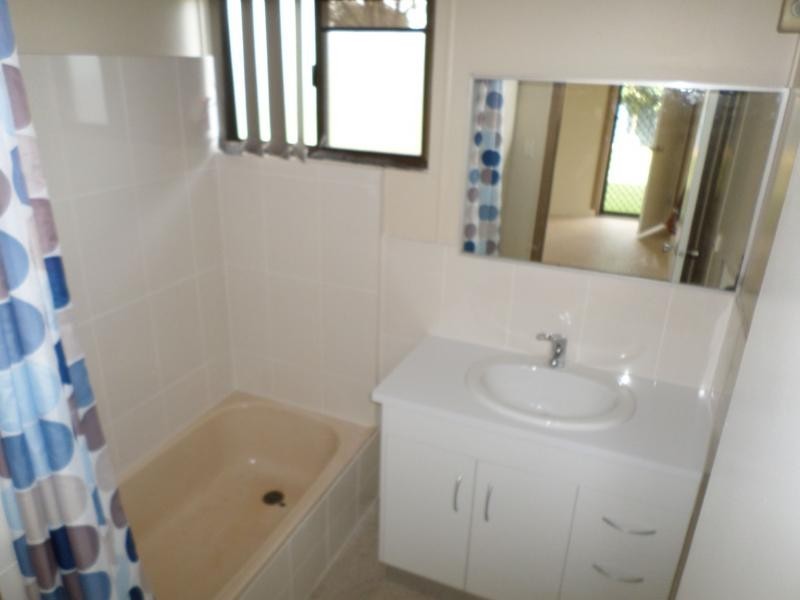 2/4 Keeley Street, Childers, Childers QLD 4660