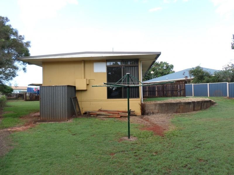 2/4 Keeley Street, Childers, Childers QLD 4660