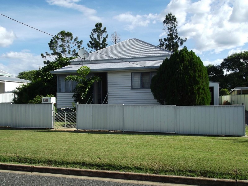 18 Frederick Street, Biggenden QLD 4621