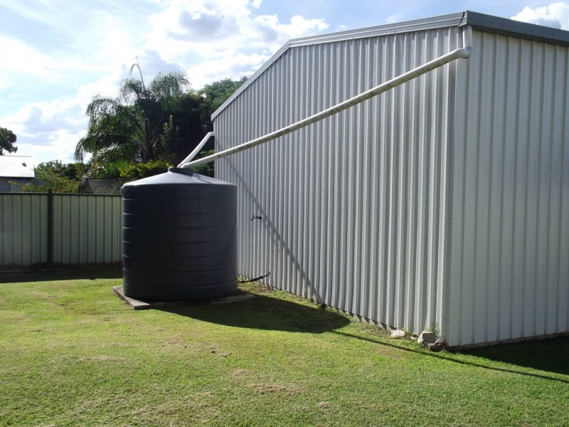 18 Frederick Street, Biggenden QLD 4621