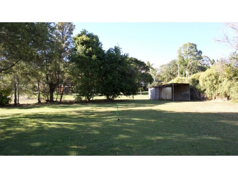1 Pleash Street, Apple Tree Creek QLD 4660