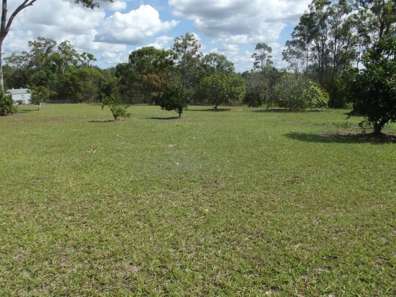 68 Mullers Road, Redridge QLD 4660