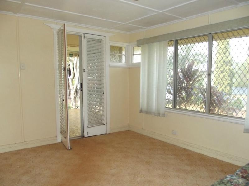 22 Broadhurst Street, Childers QLD 4660