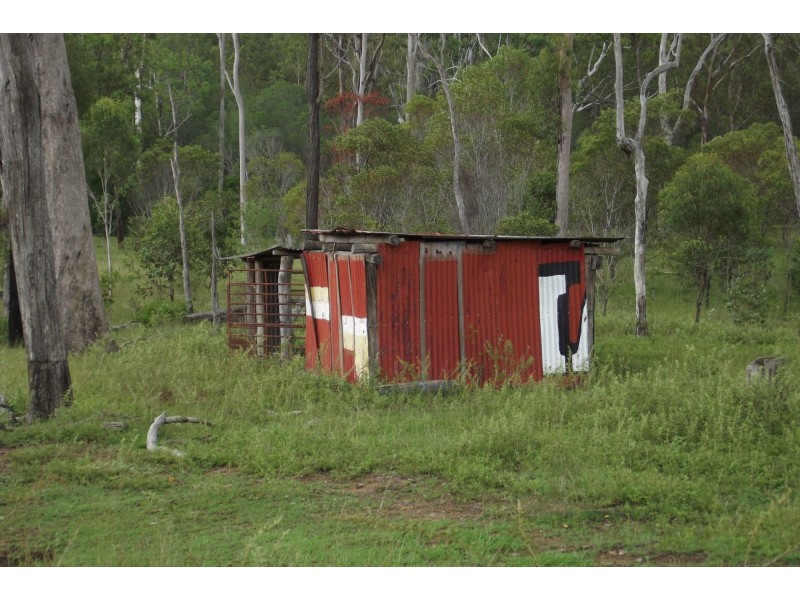 211 Railway Road, Booyal QLD 4671