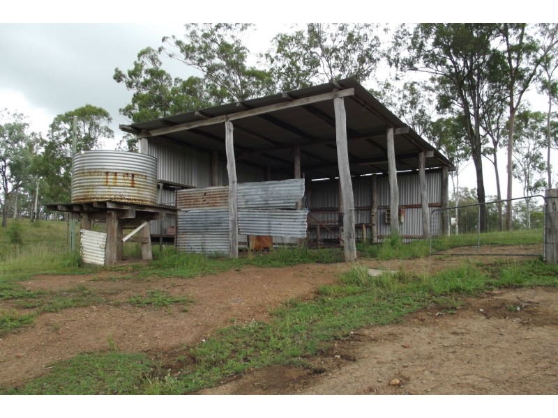 211 Railway Road, Booyal QLD 4671
