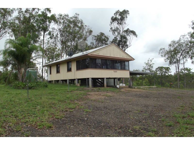 211 Railway Road, Booyal QLD 4671